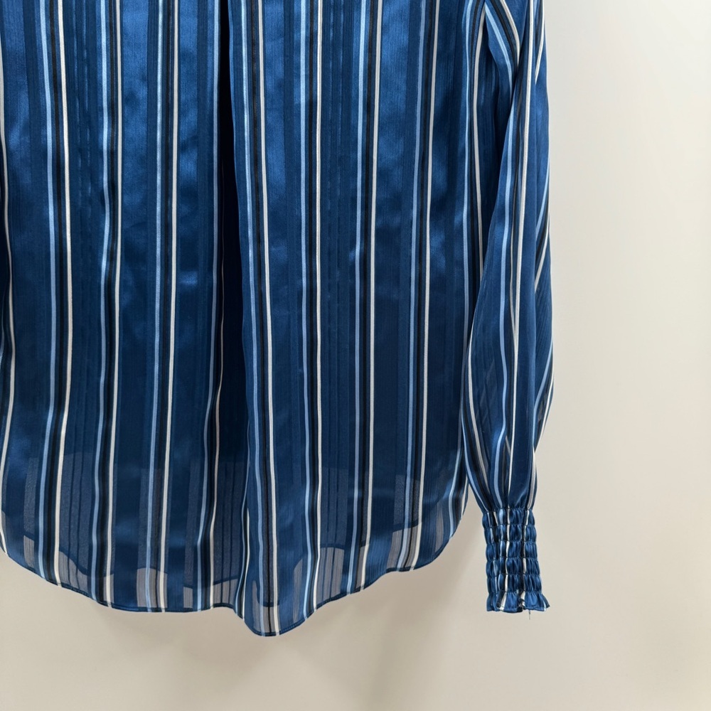 White House Black Market Blue Striped Blouse (Size Small) - Picture 8 of 8